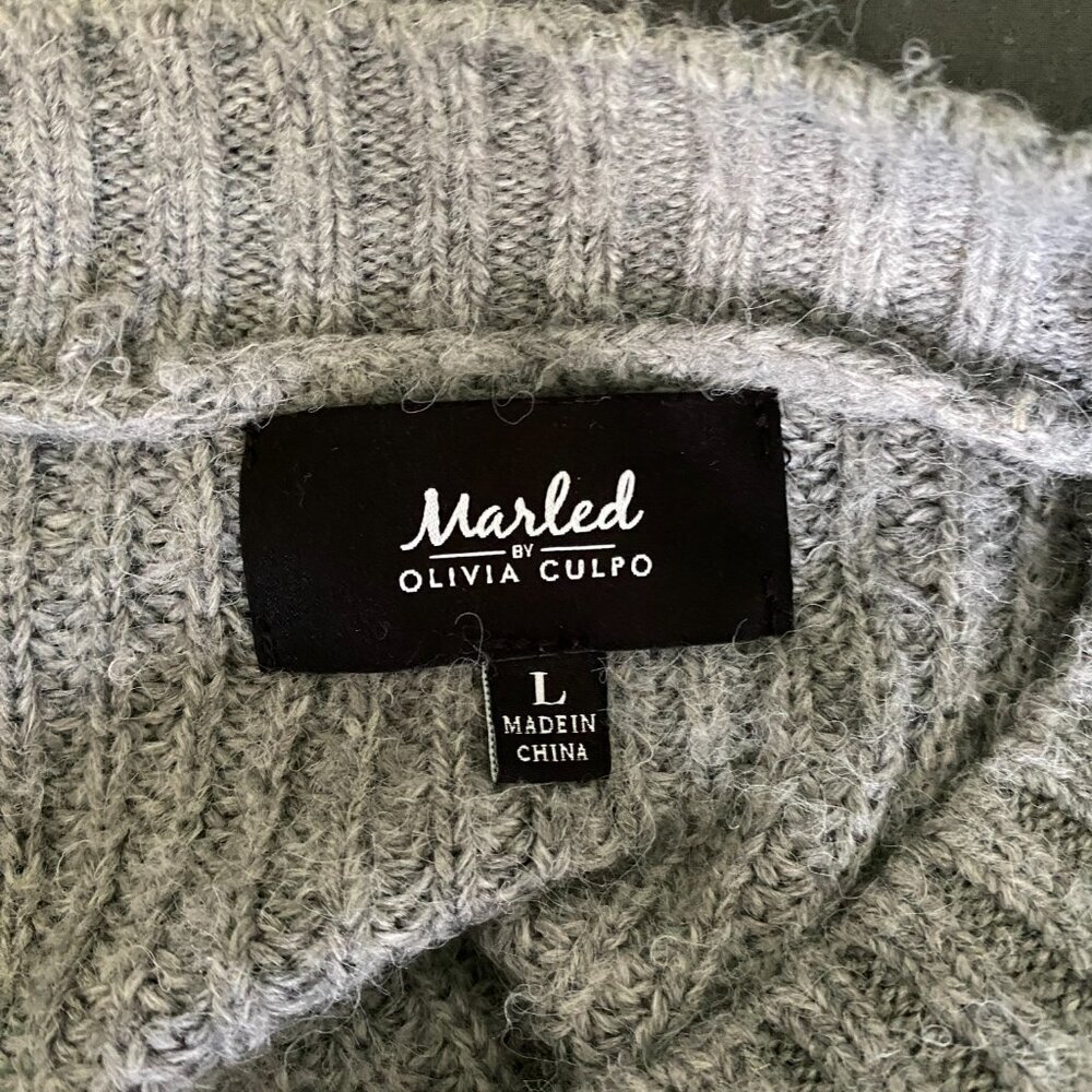 Marled x Olivia Culpo | EUC Intarsia Cable Sweater Gray/Ivory Size Large - Picture 5 of 9